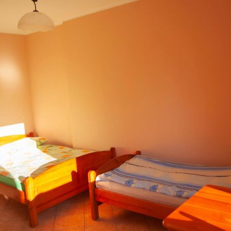 Jantar Pokoje I Domki U Reni Room photo
