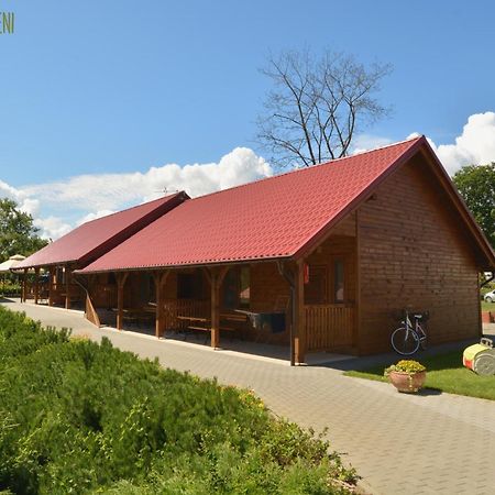 Jantar Pokoje I Domki U Reni Exterior photo