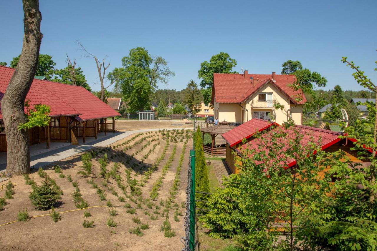 Jantar Pokoje I Domki U Reni Exterior photo