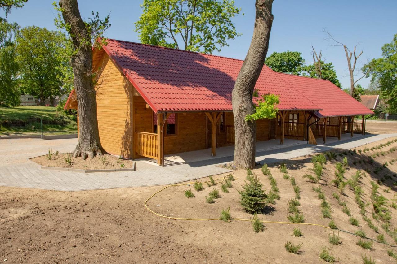 Jantar Pokoje I Domki U Reni Exterior photo