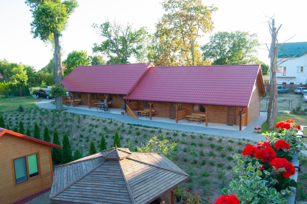Jantar Pokoje I Domki U Reni Exterior photo