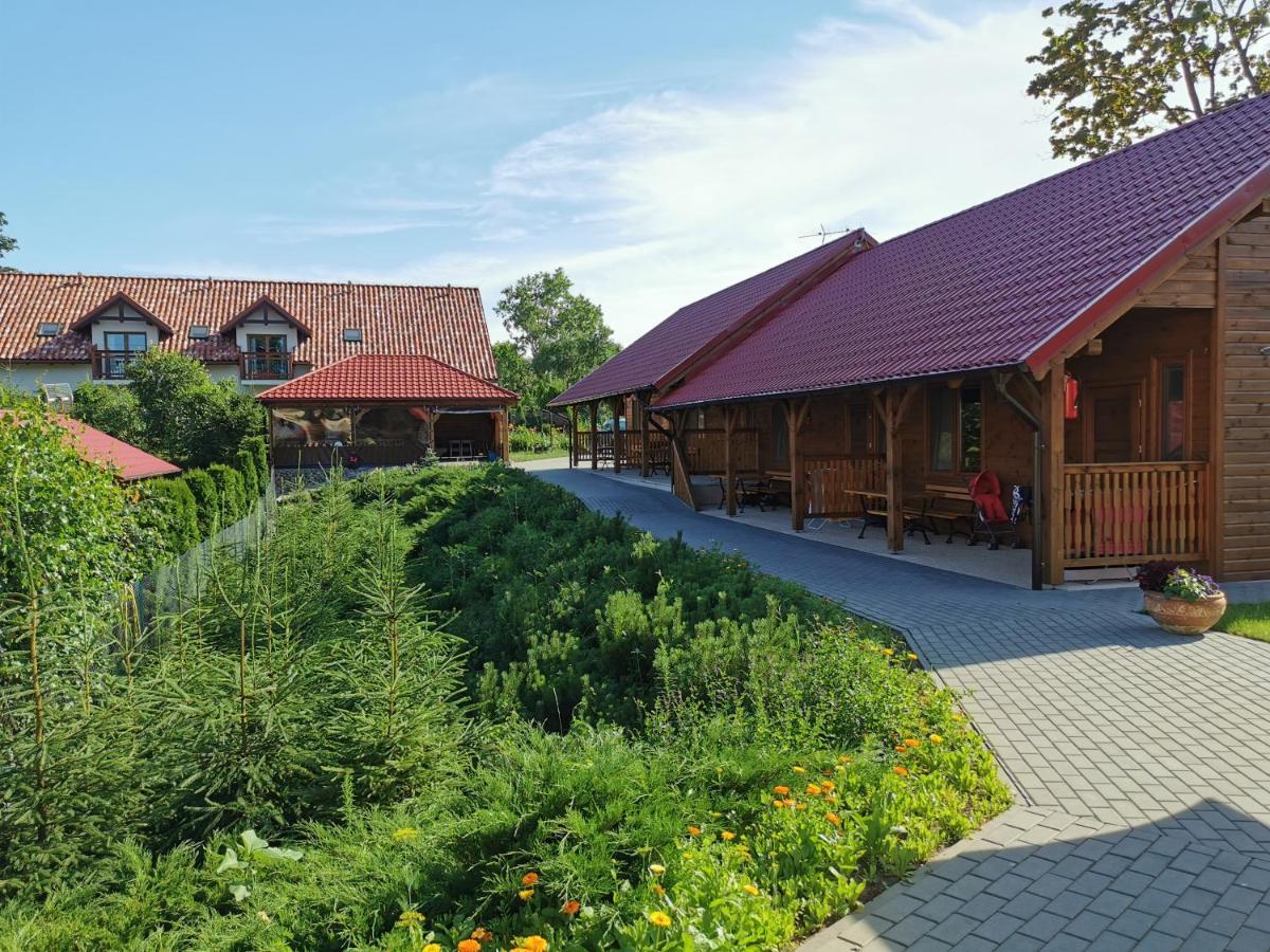 Jantar Pokoje I Domki U Reni Exterior photo